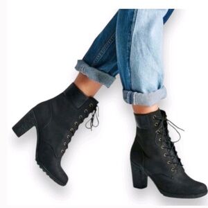 Timberland Women's Leather Black Mid Lace-Up Boot. Size 7.5
